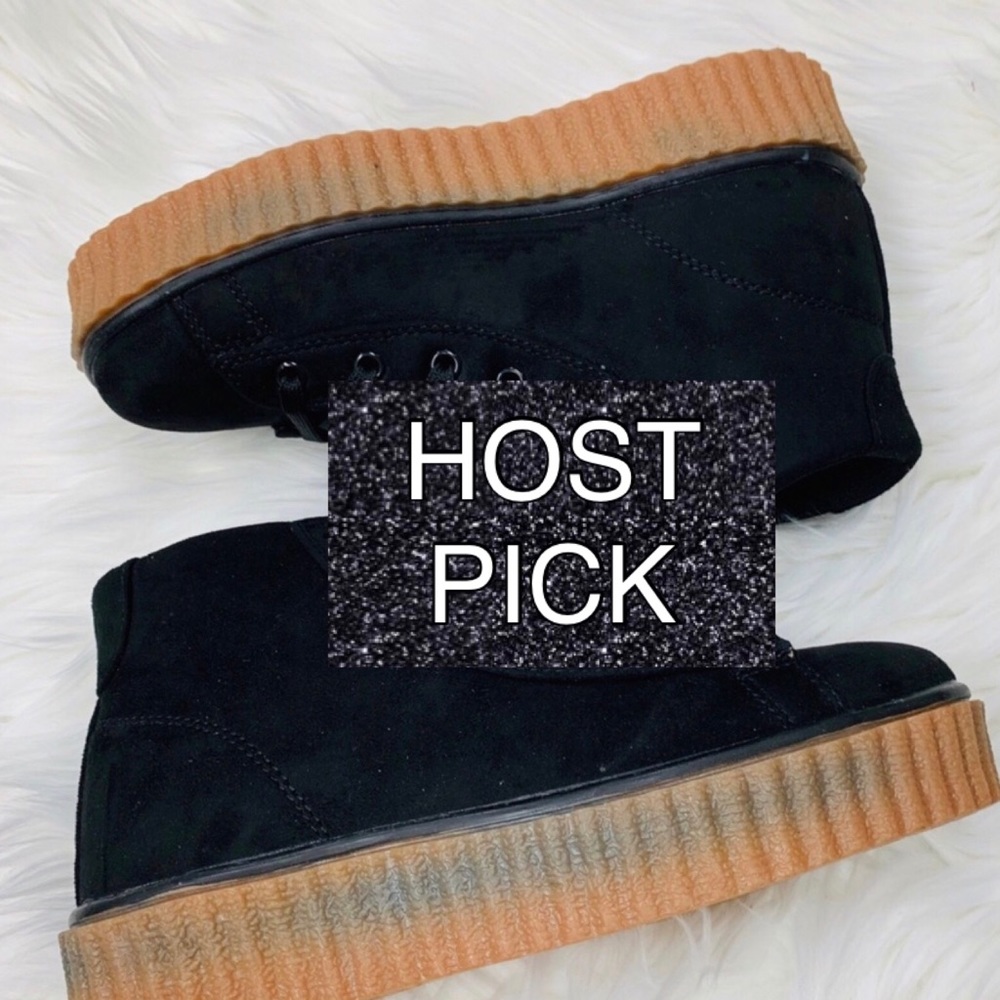 🎉HP🎉NWB🖤 Liliana Black Suede Sneakers